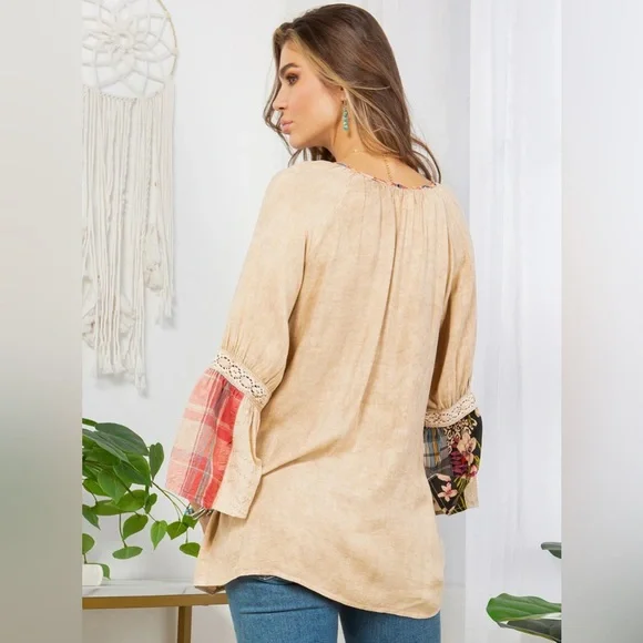 Young Threads Mixed Print Patchwork Boho Floral Tunic Top Latte Size Large NWT - Picture 3 of 9